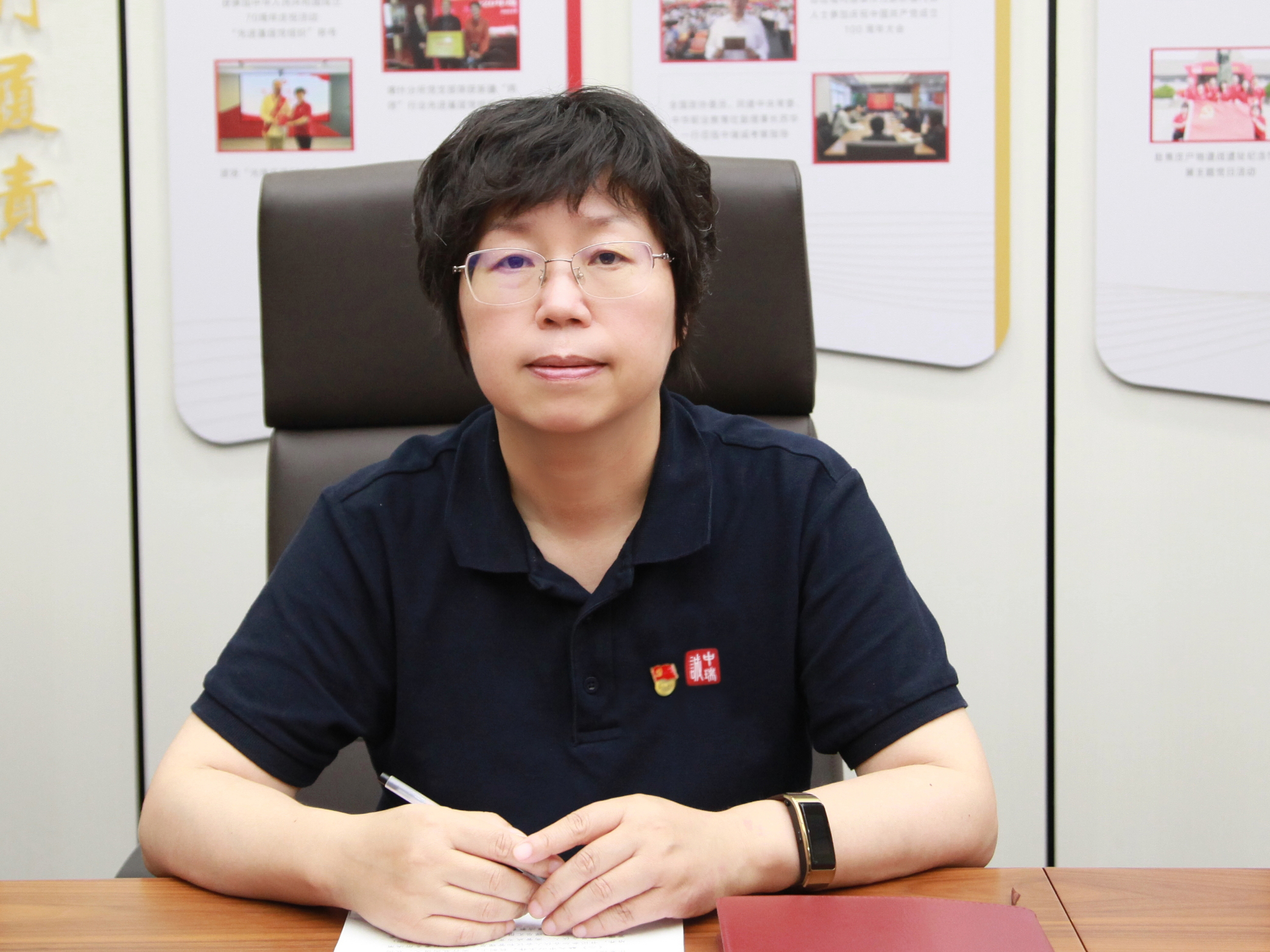 1715650703743894.jpg 余老师3.jpg